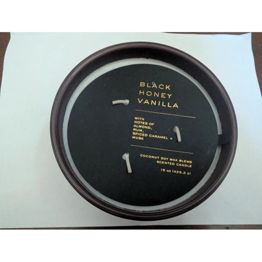 New black honey vanilla candle